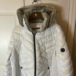 4x White Nautica winter coat